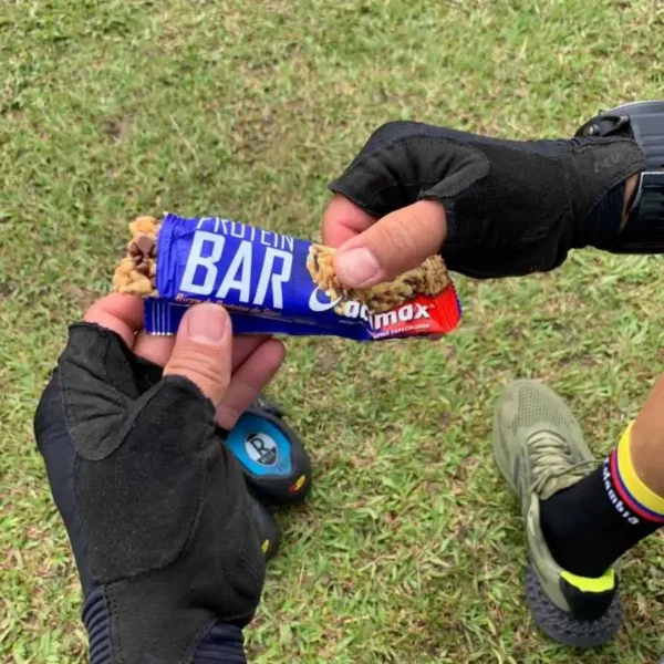 Protein Bar Actimax barra de proteína para entrenar o competir snack saludable
